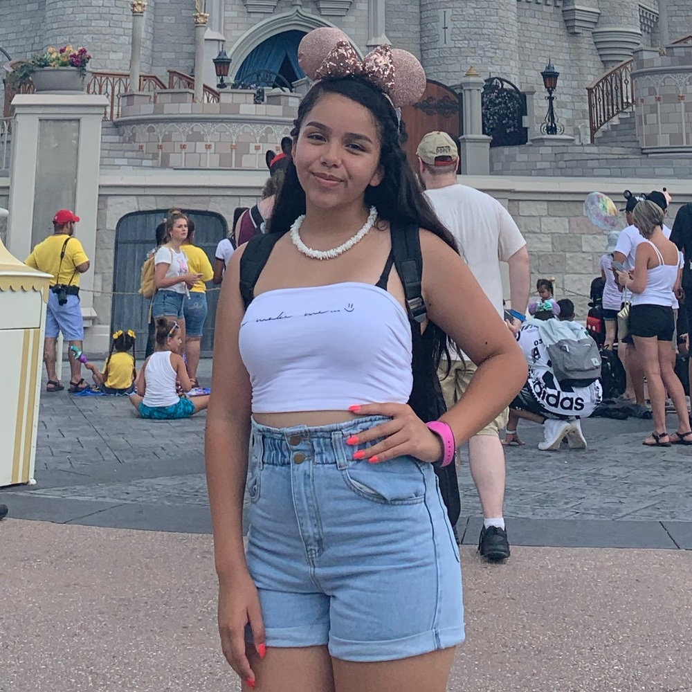 Meet your Posher, Emily